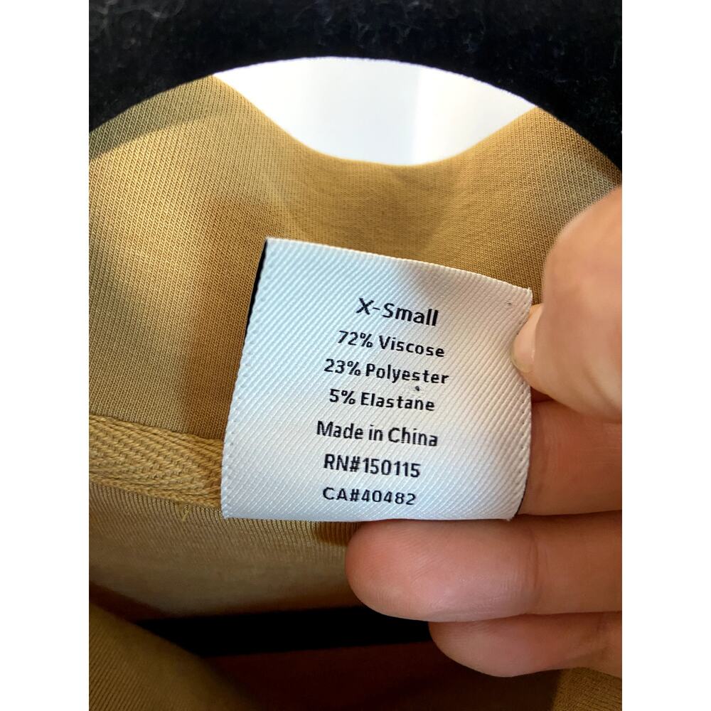 Varley Ellen Cowl Neck Tank in Prairie Sand size XS - Picture 4 of 5